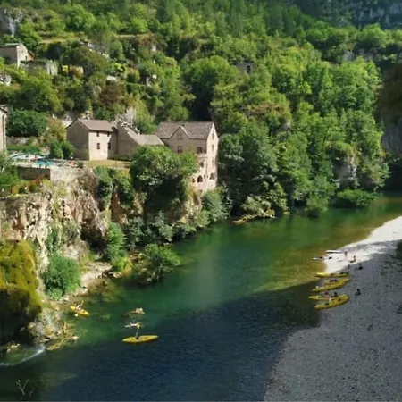 Maison Holiday home *